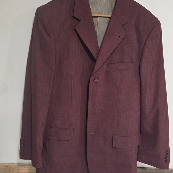 Marciano Deep Burgundy Blazer Three Button With Pants And Vest 40L